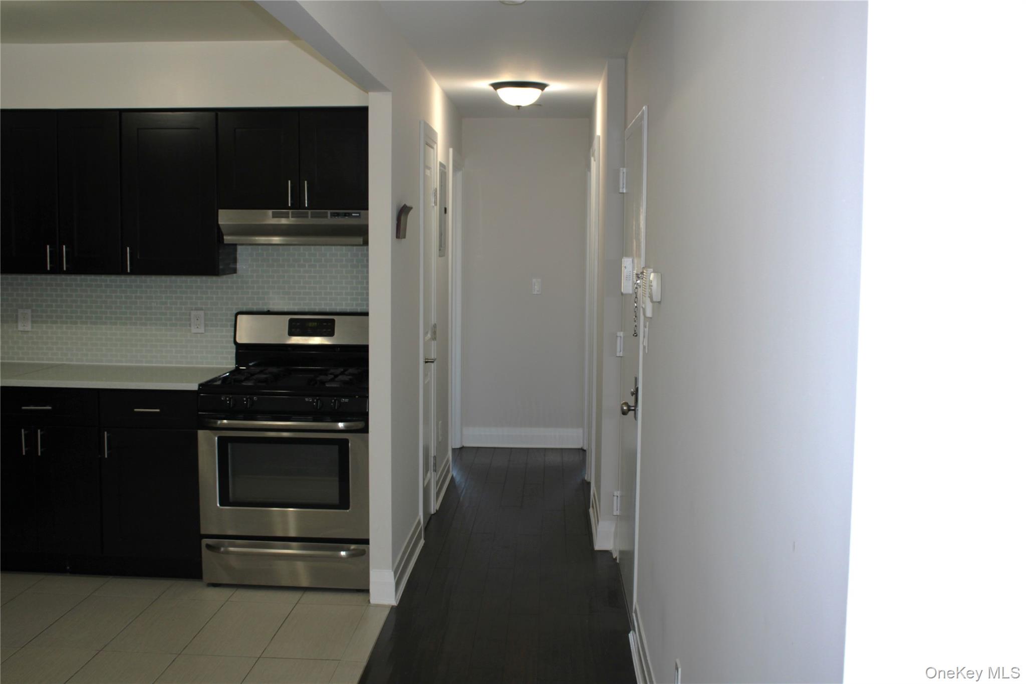 150-42 99th Place – For Sale photo 8
