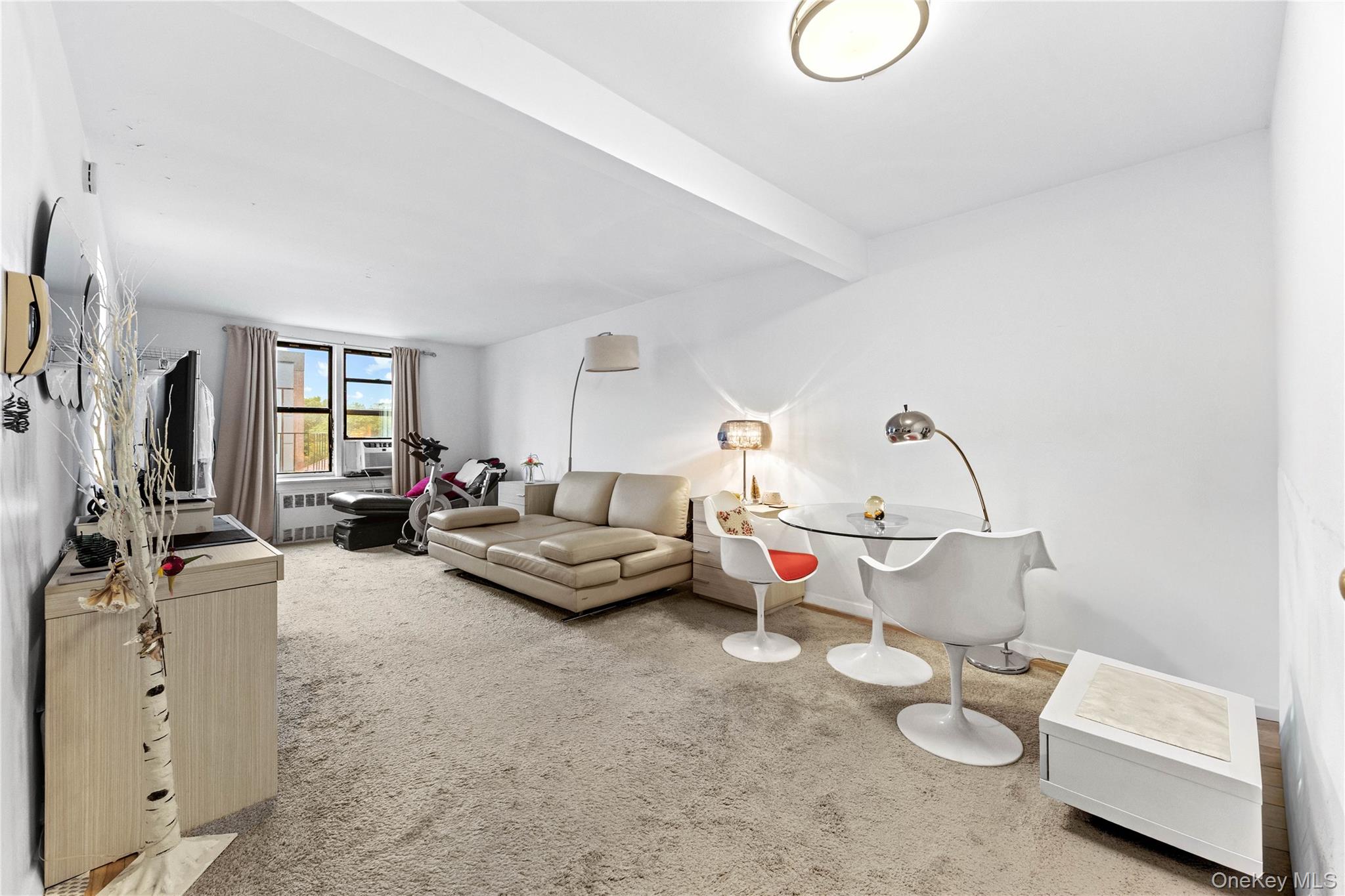 2830 Briggs Avenue, Unit 4C photo 2