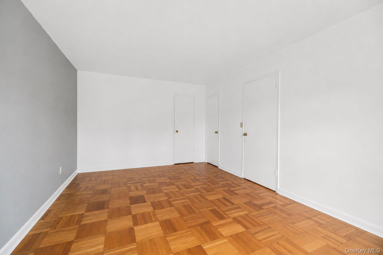 450 Pelham Road, Unit #2E photo 18