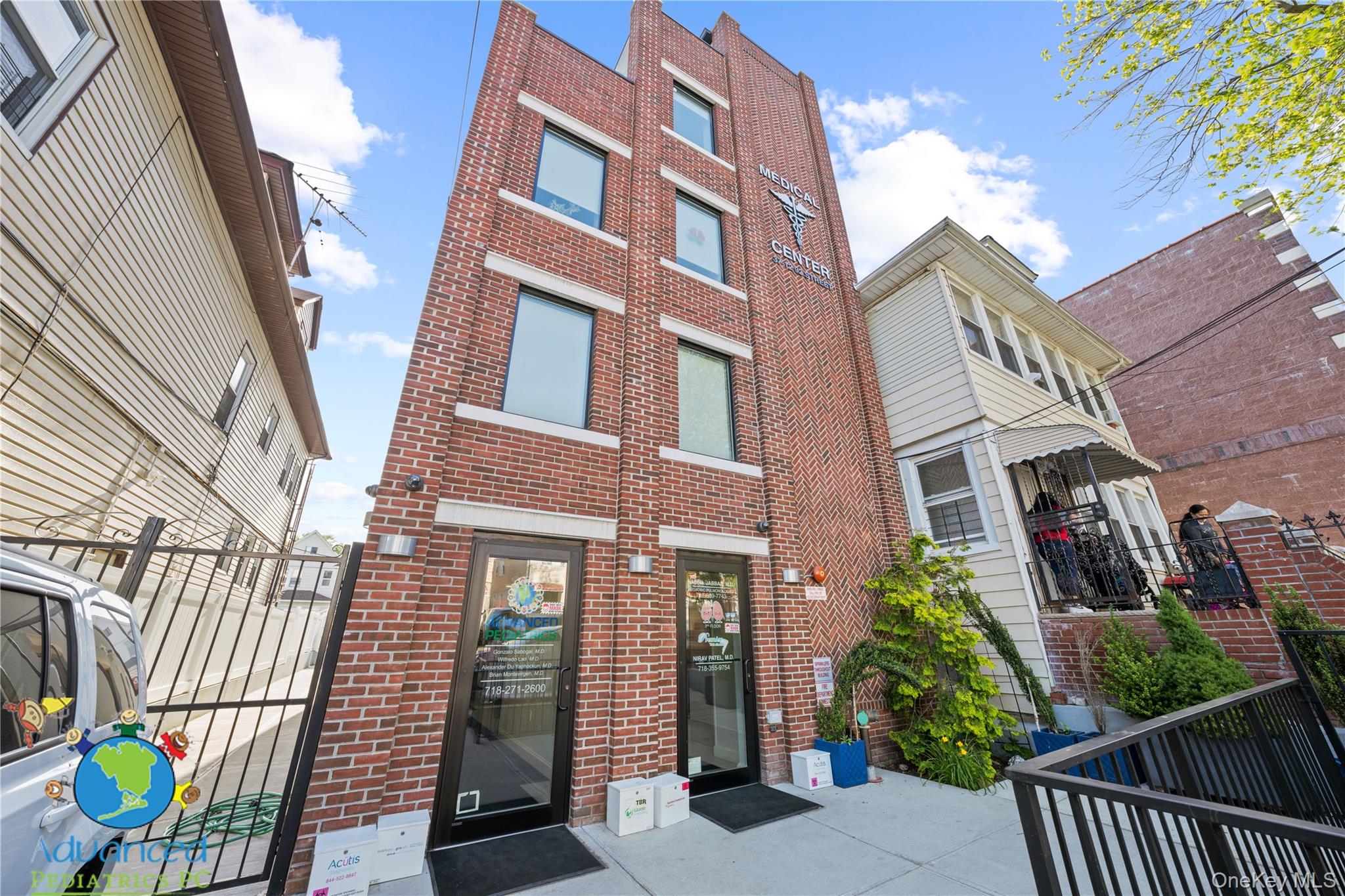 3712 92nd Street – For Rent photo 3