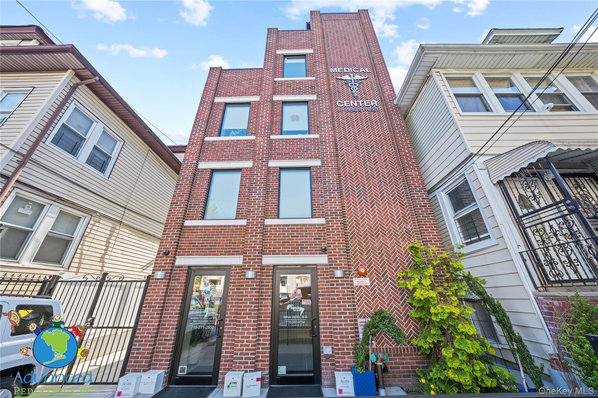 3712 92nd Street – For Rent