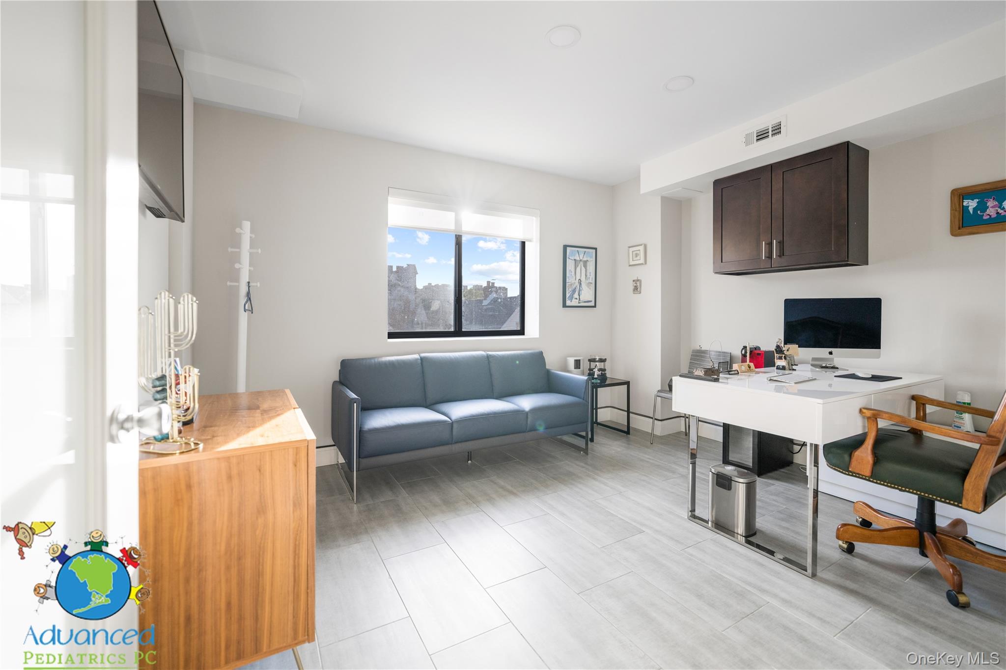 3712 92nd Street – For Rent photo 4
