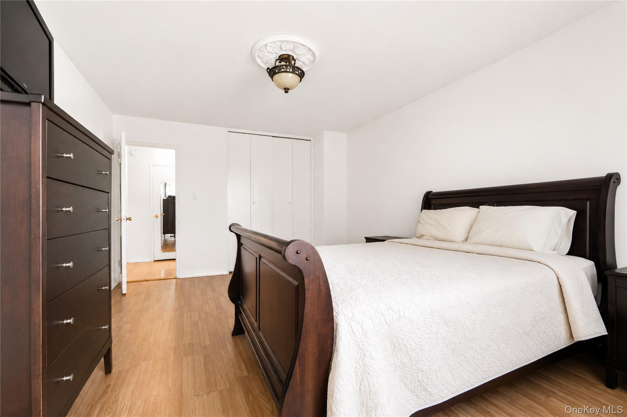 85-15 Main Street, Unit 5F photo 8