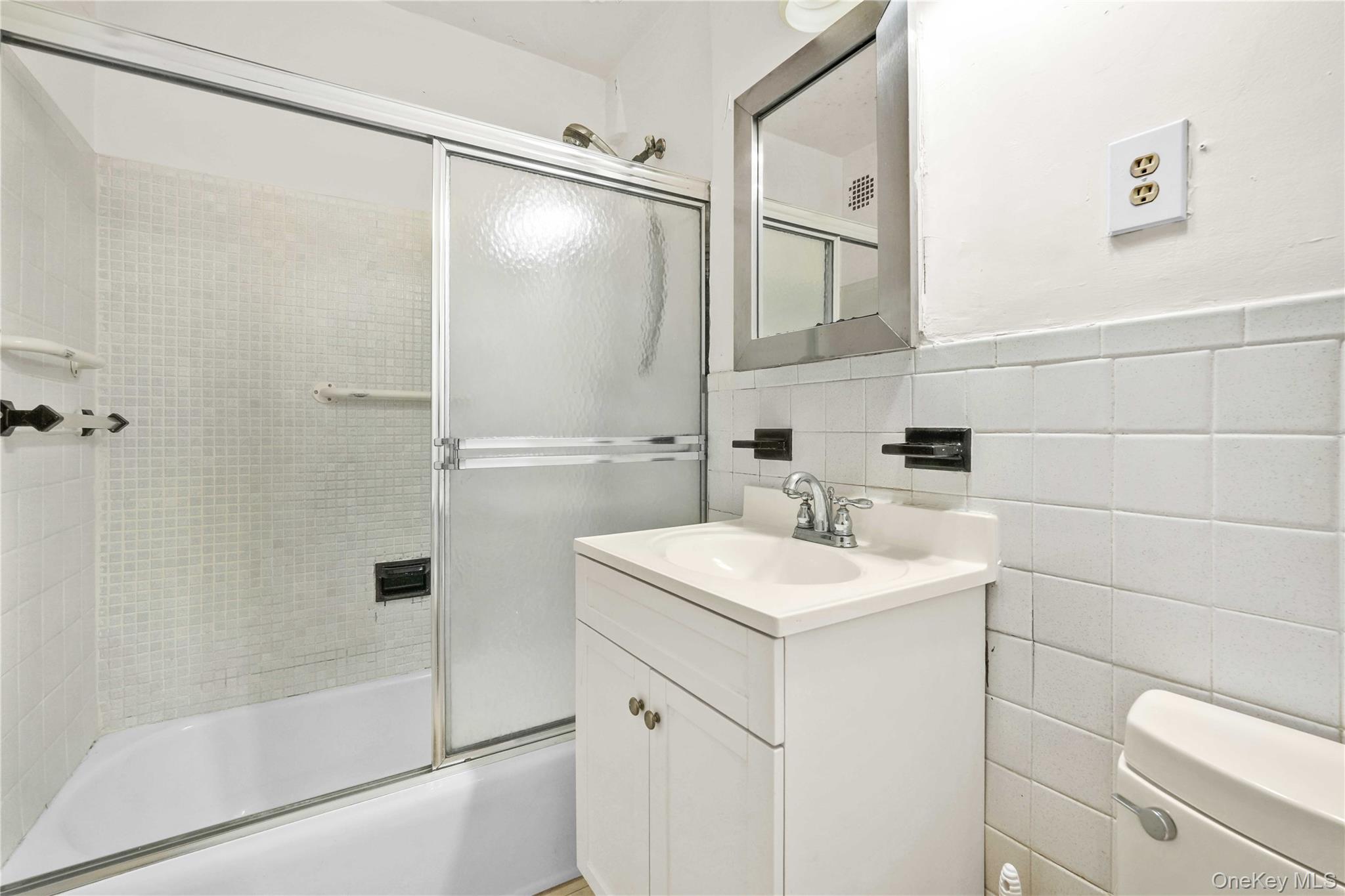 85-15 Main Street, Unit 5F photo 9
