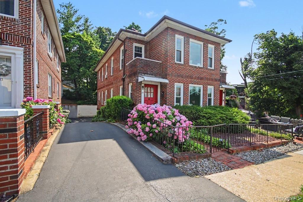 15-17 Chestnut Street, Unit 15