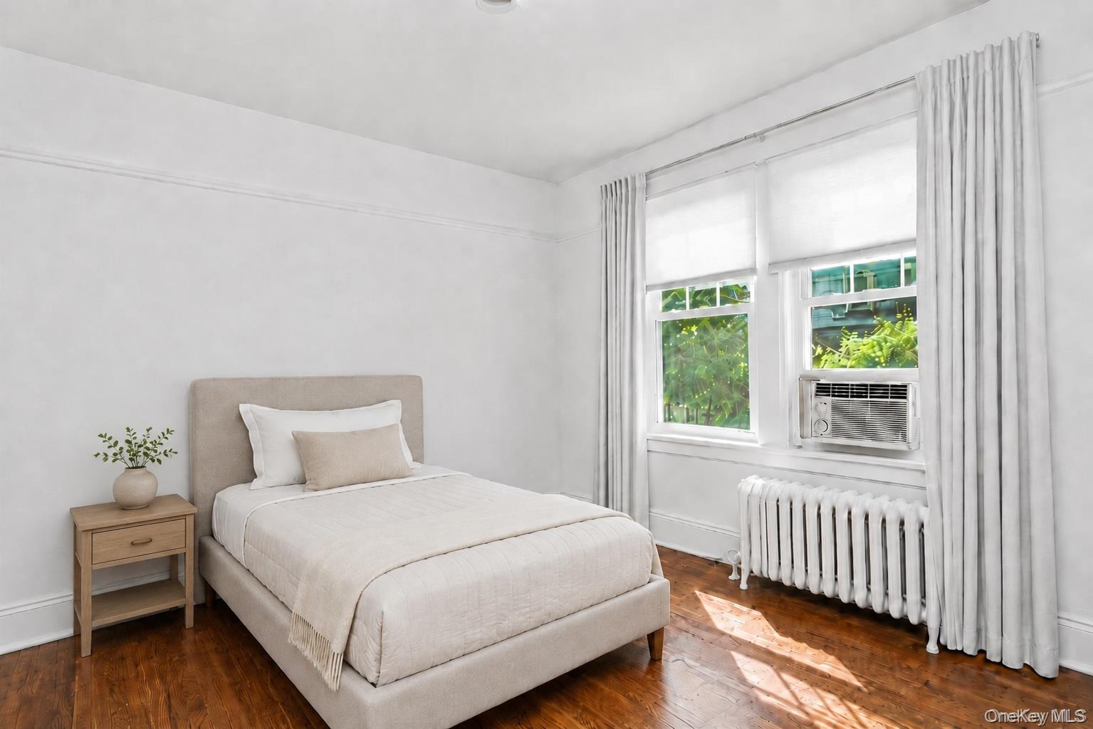 15-17 Chestnut Street, Unit 15 photo 4
