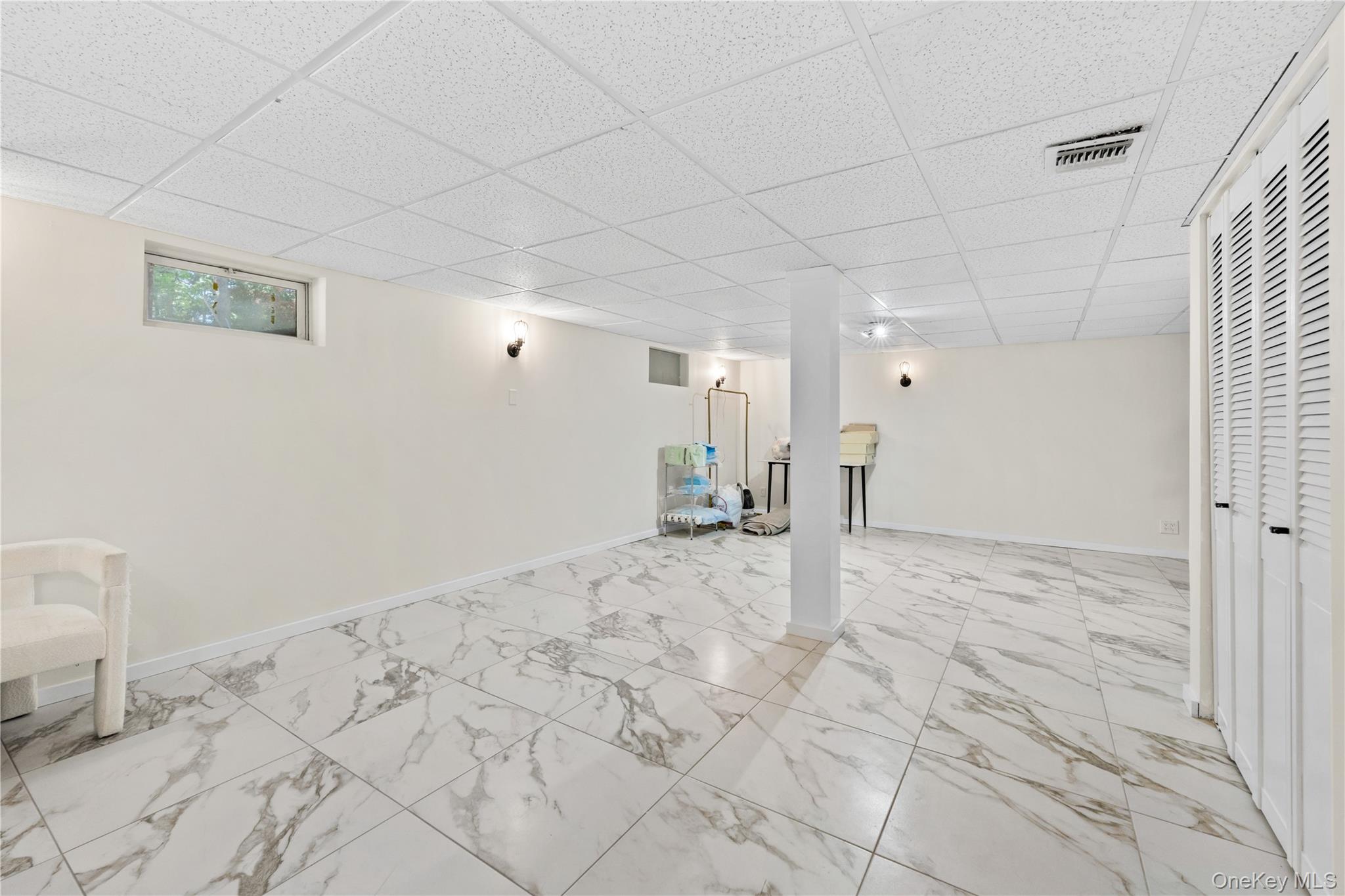 5 Windsor Lane – For Sale photo 18