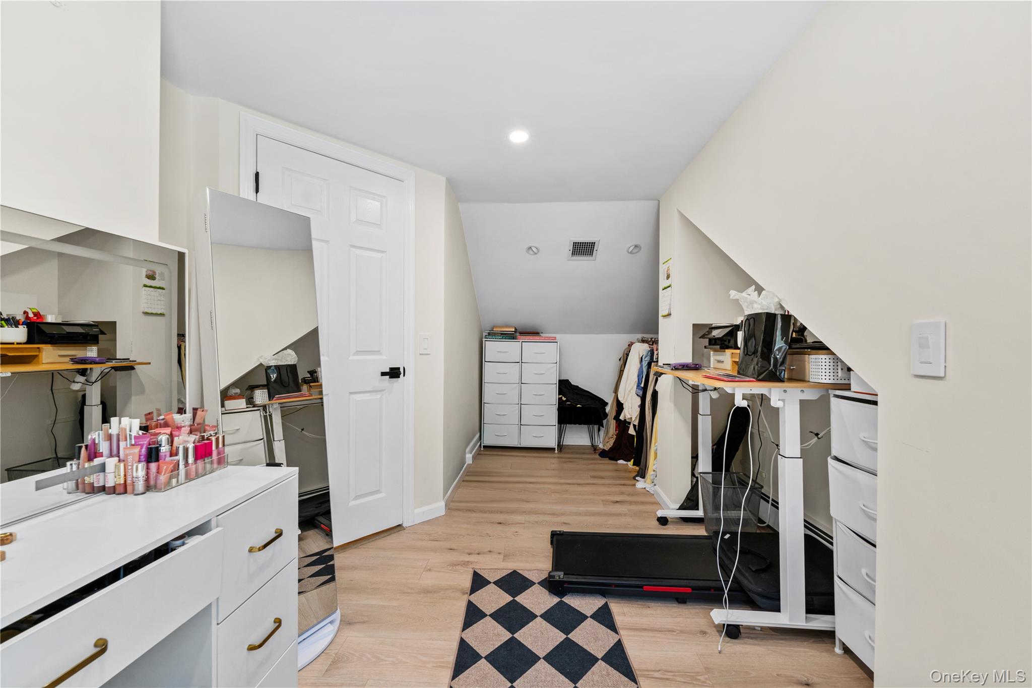 5 Windsor Lane – For Sale photo 16