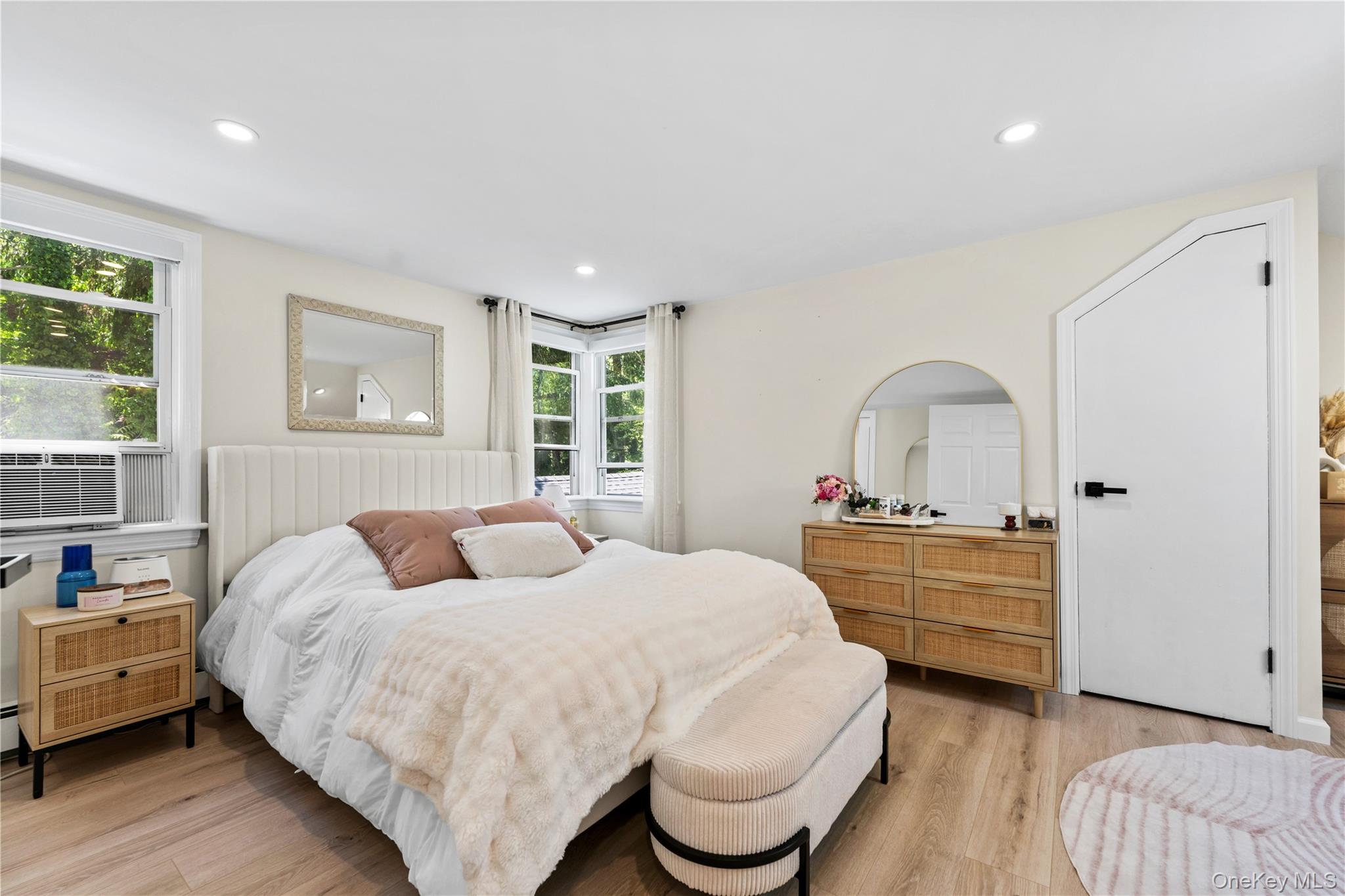 5 Windsor Lane – For Sale photo 14