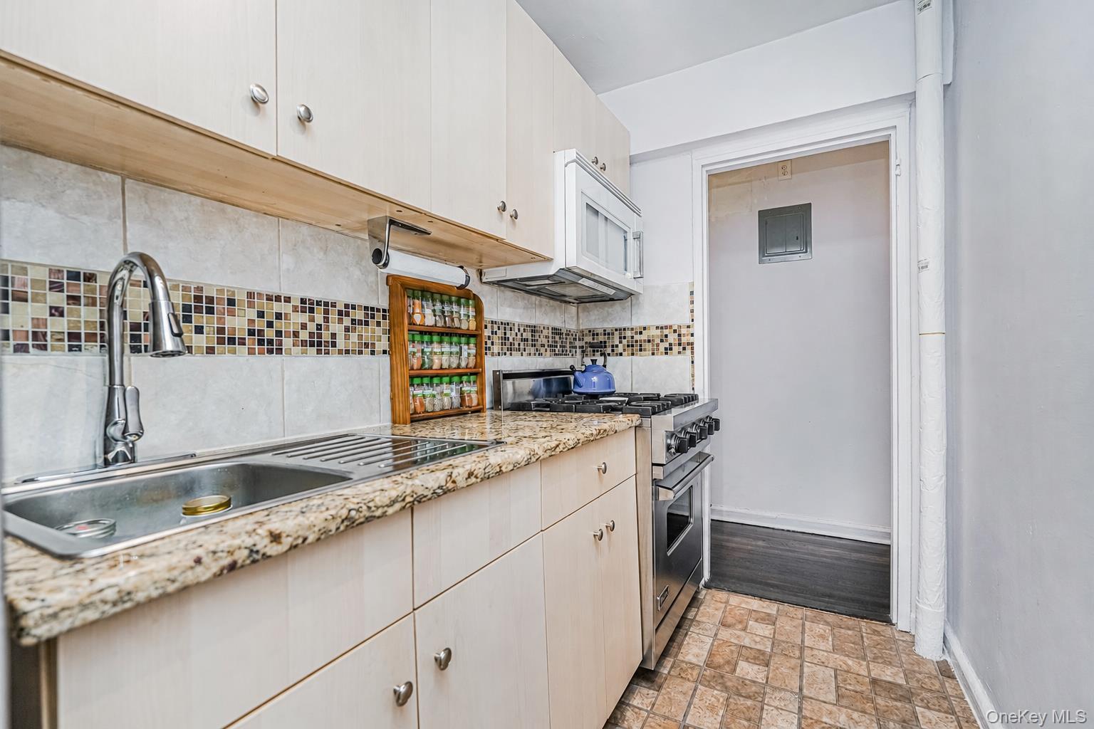 9511 Shore Road, Unit 112 photo 10
