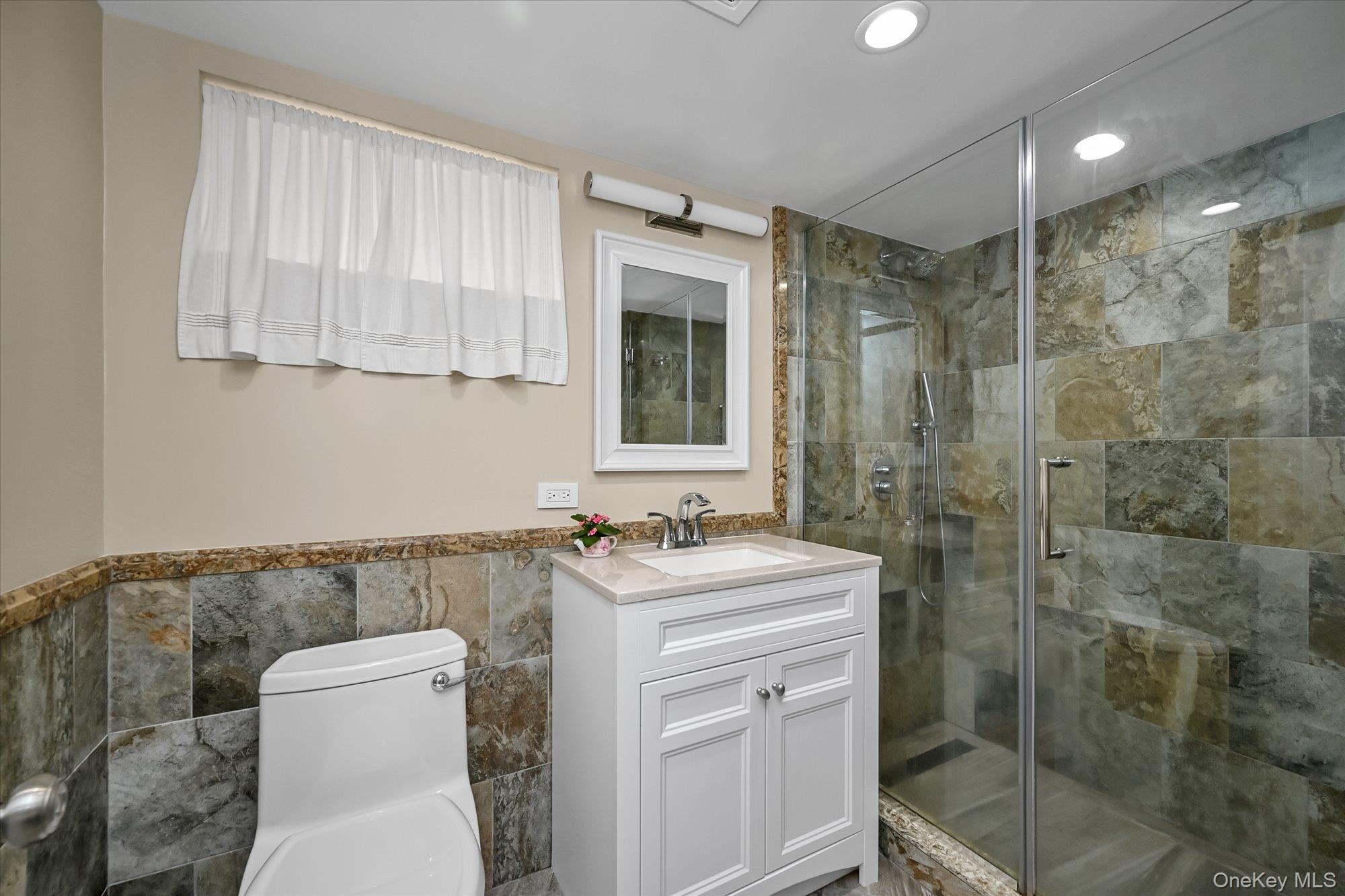126 Roeckel Avenue – For Sale photo 20