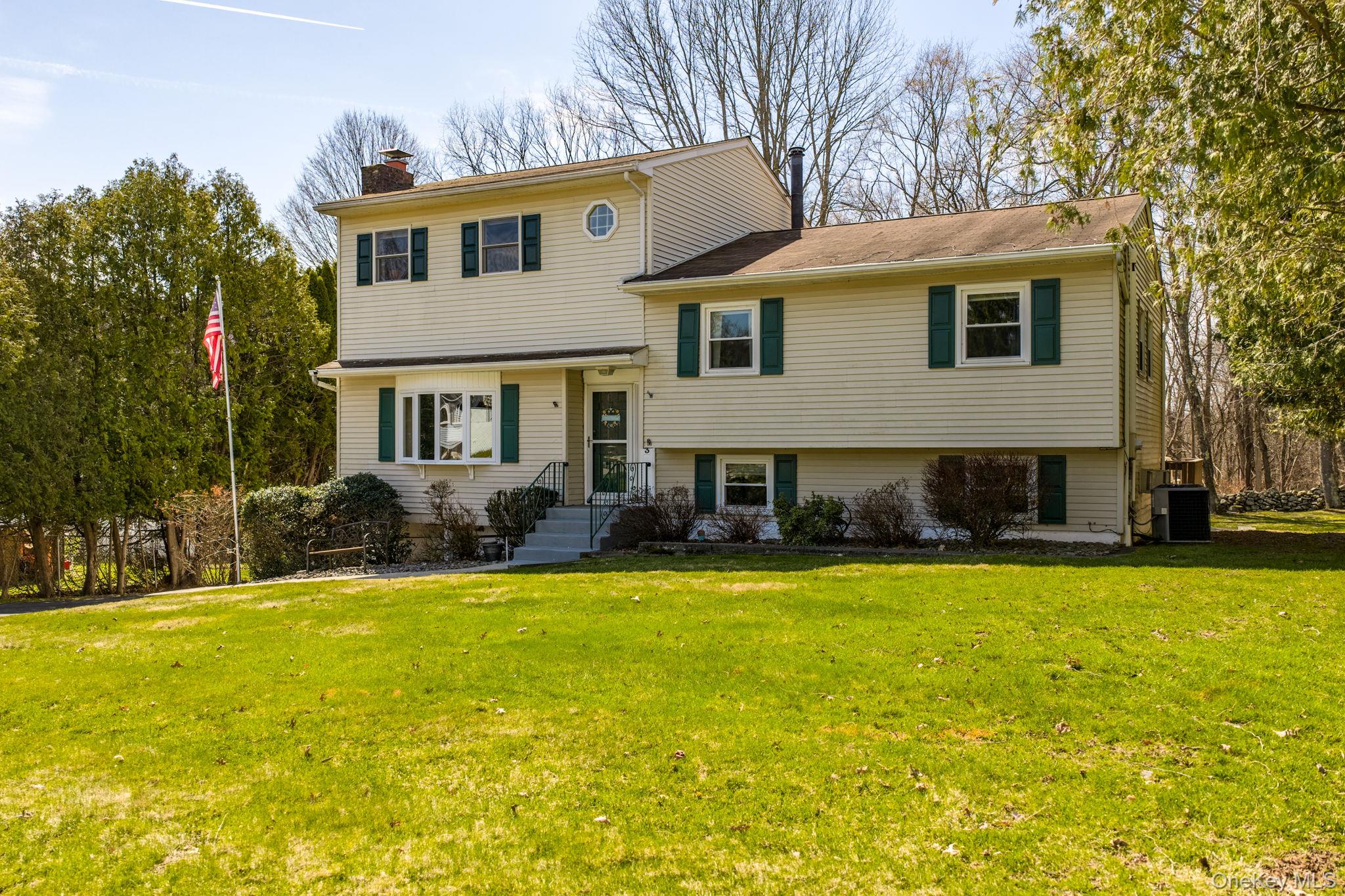 3 Puritan Lane – For Sale photo 2