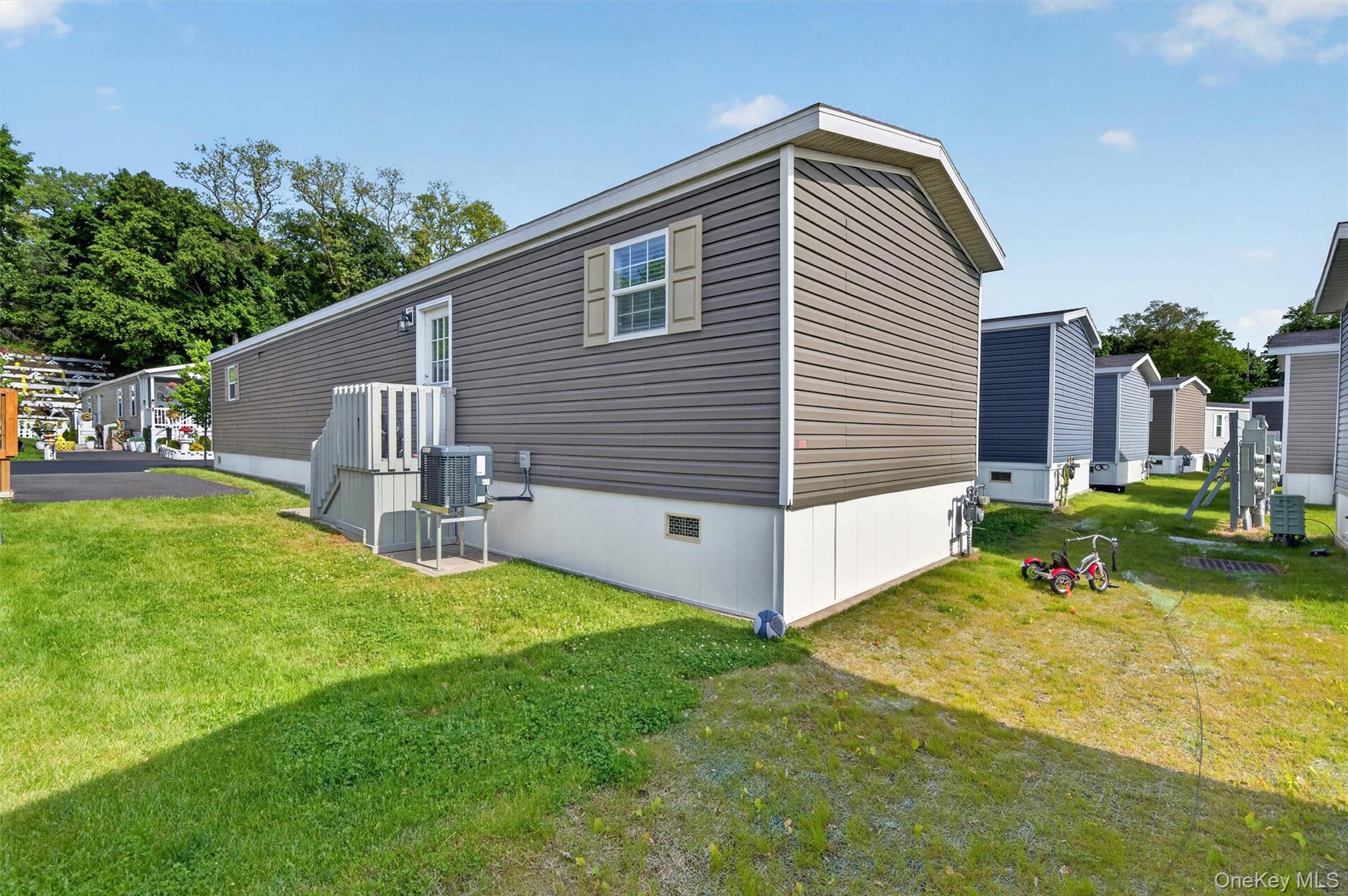 11 Windward Way – For Sale photo 14