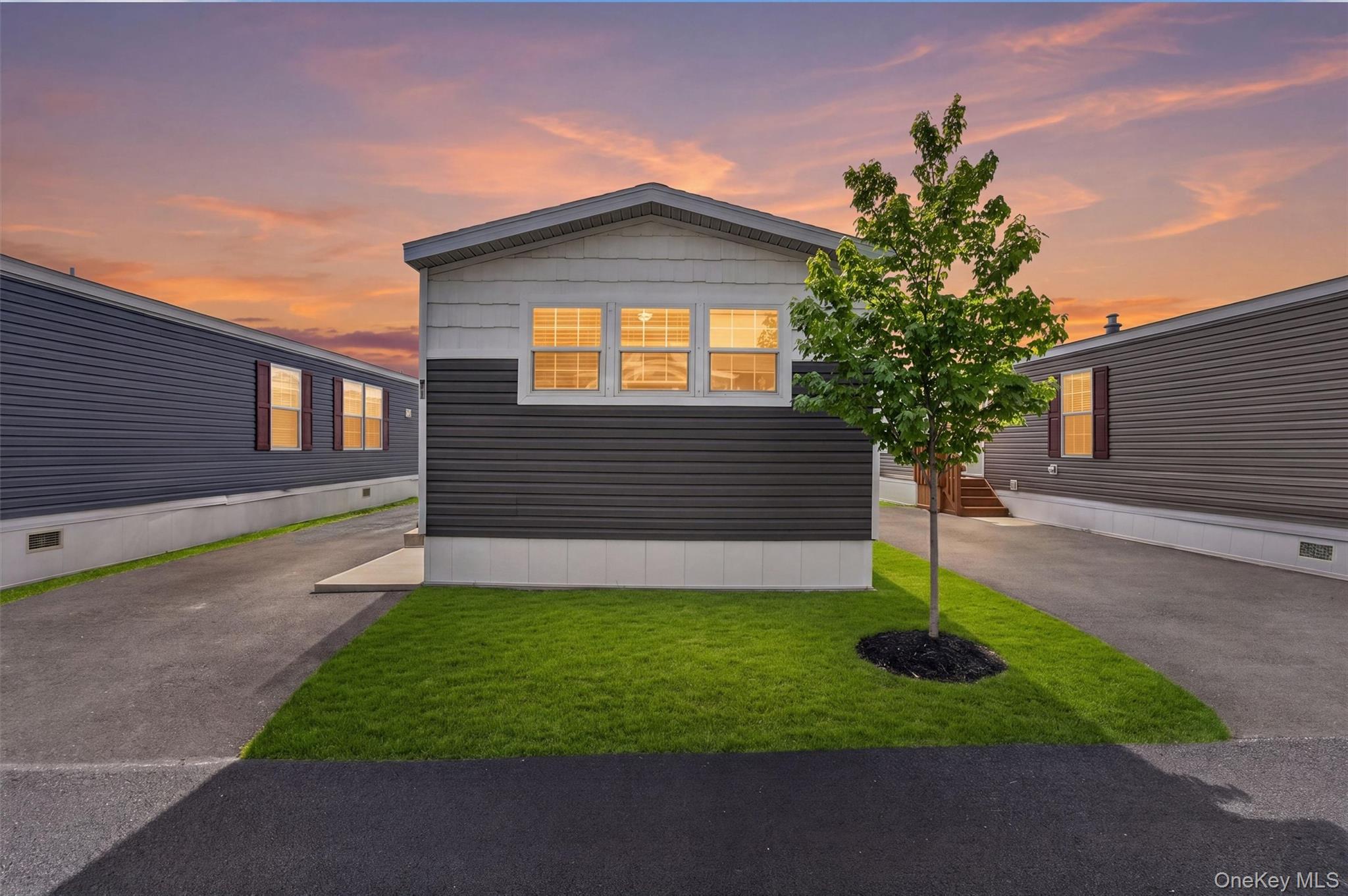 11 Windward Way – For Sale