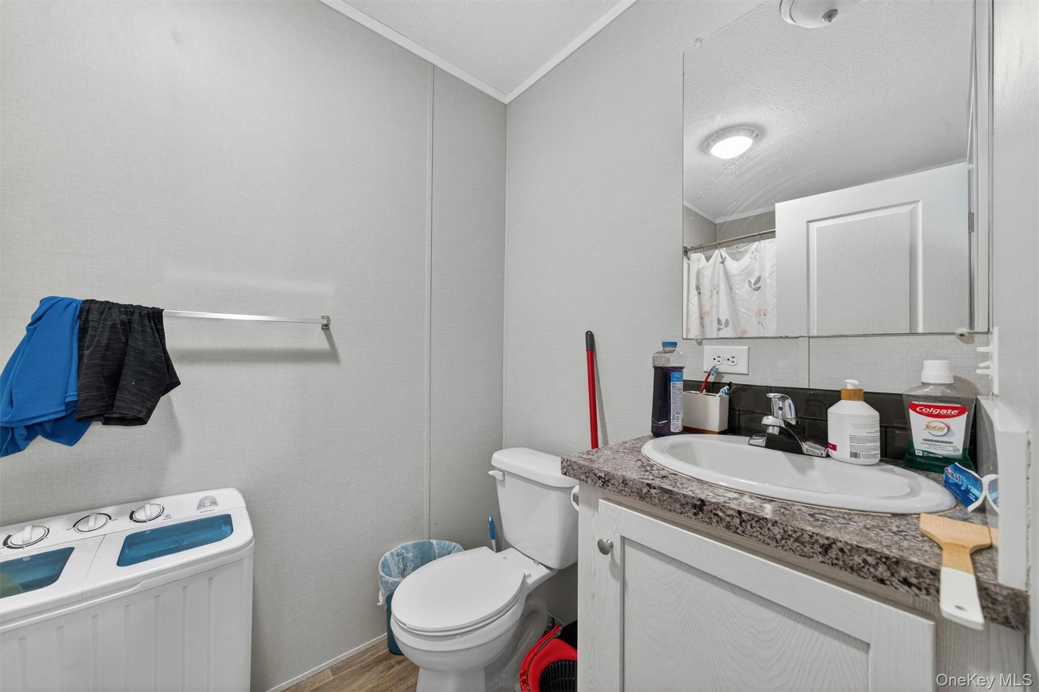 11 Windward Way – For Sale photo 9