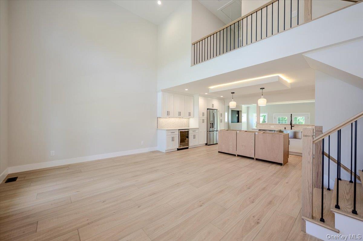 1064 Barbara Court – For Sale photo 6