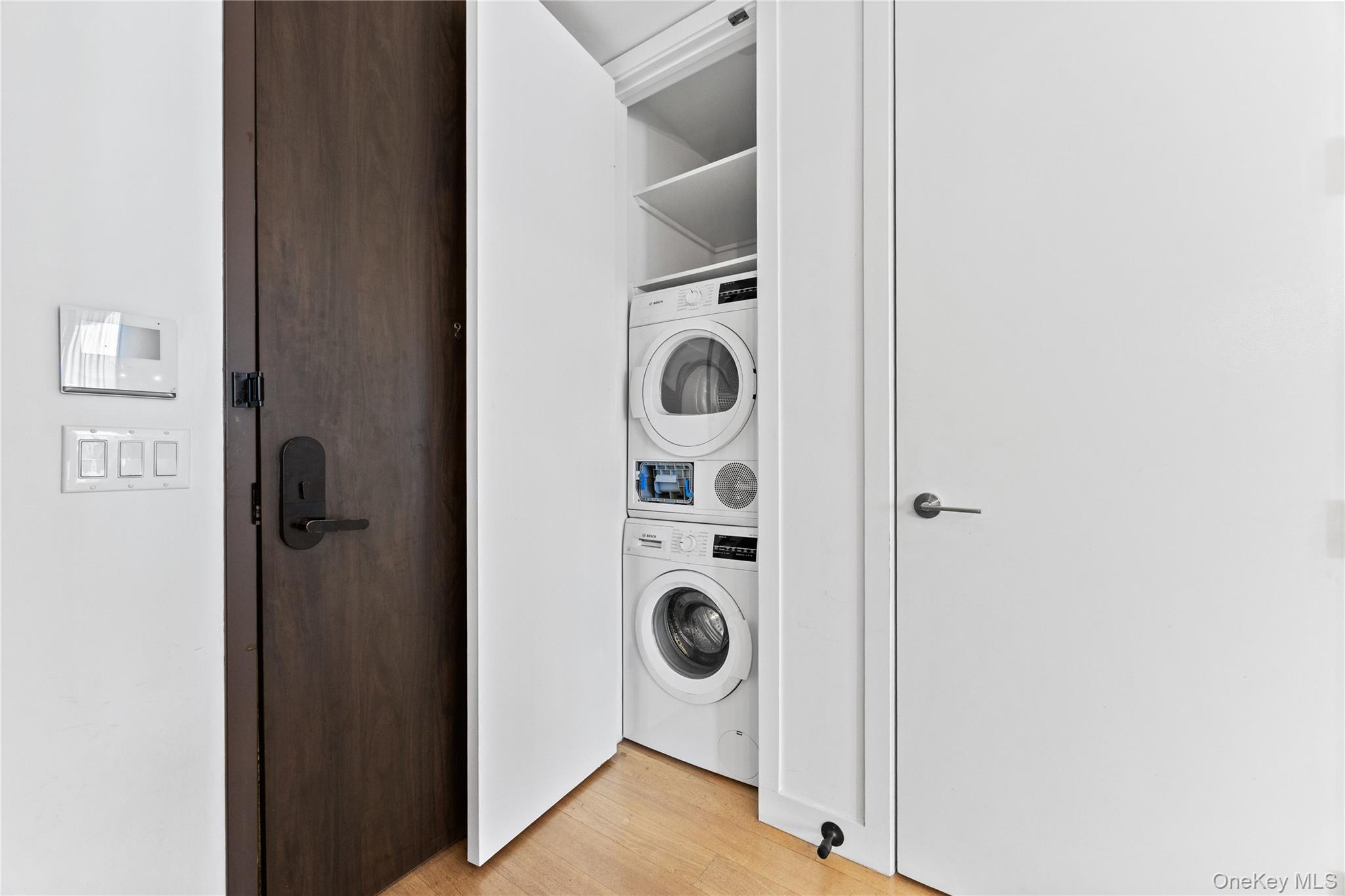 33-66 Farrington Street, Unit 13F photo 18