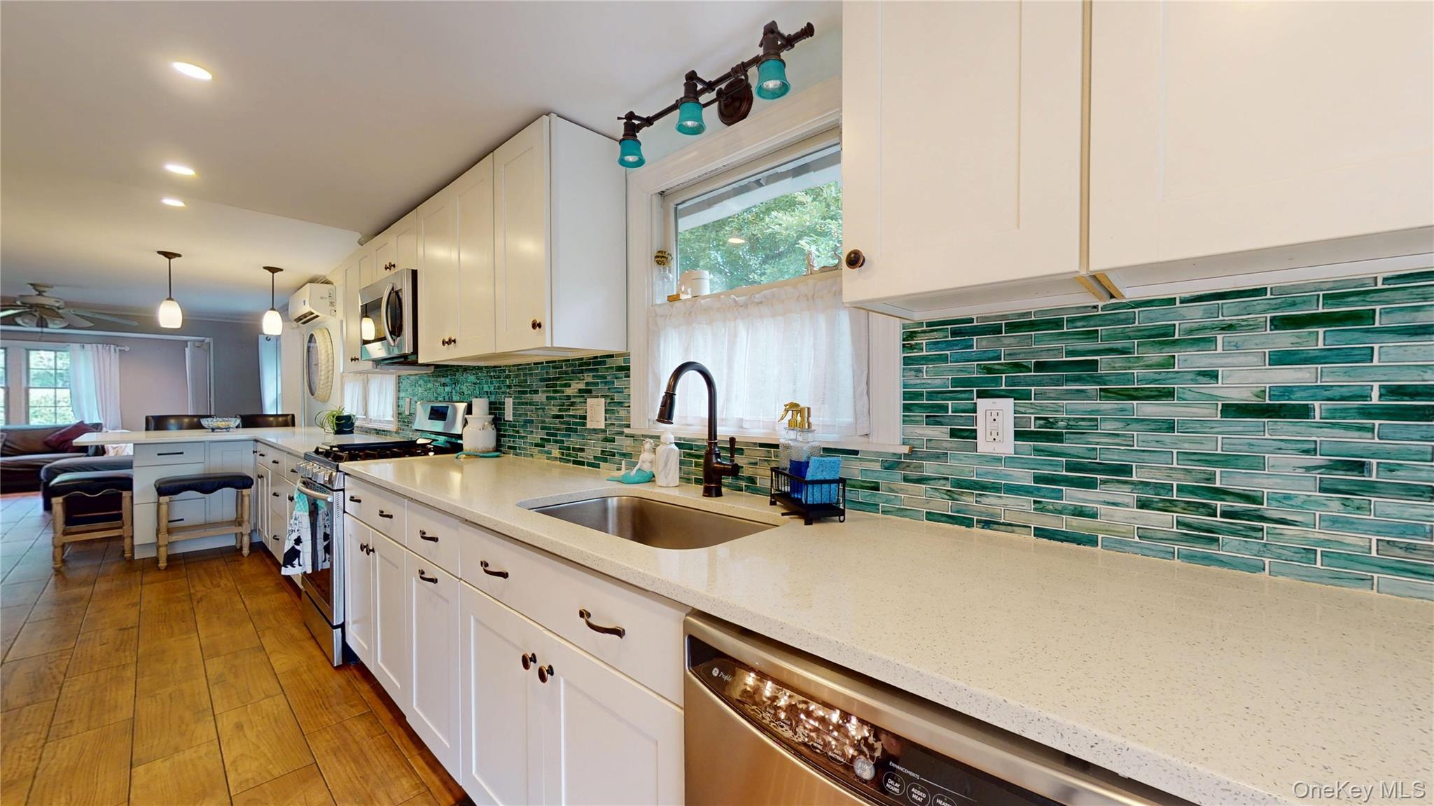 41 Summit Boulevard – For Sale photo 7