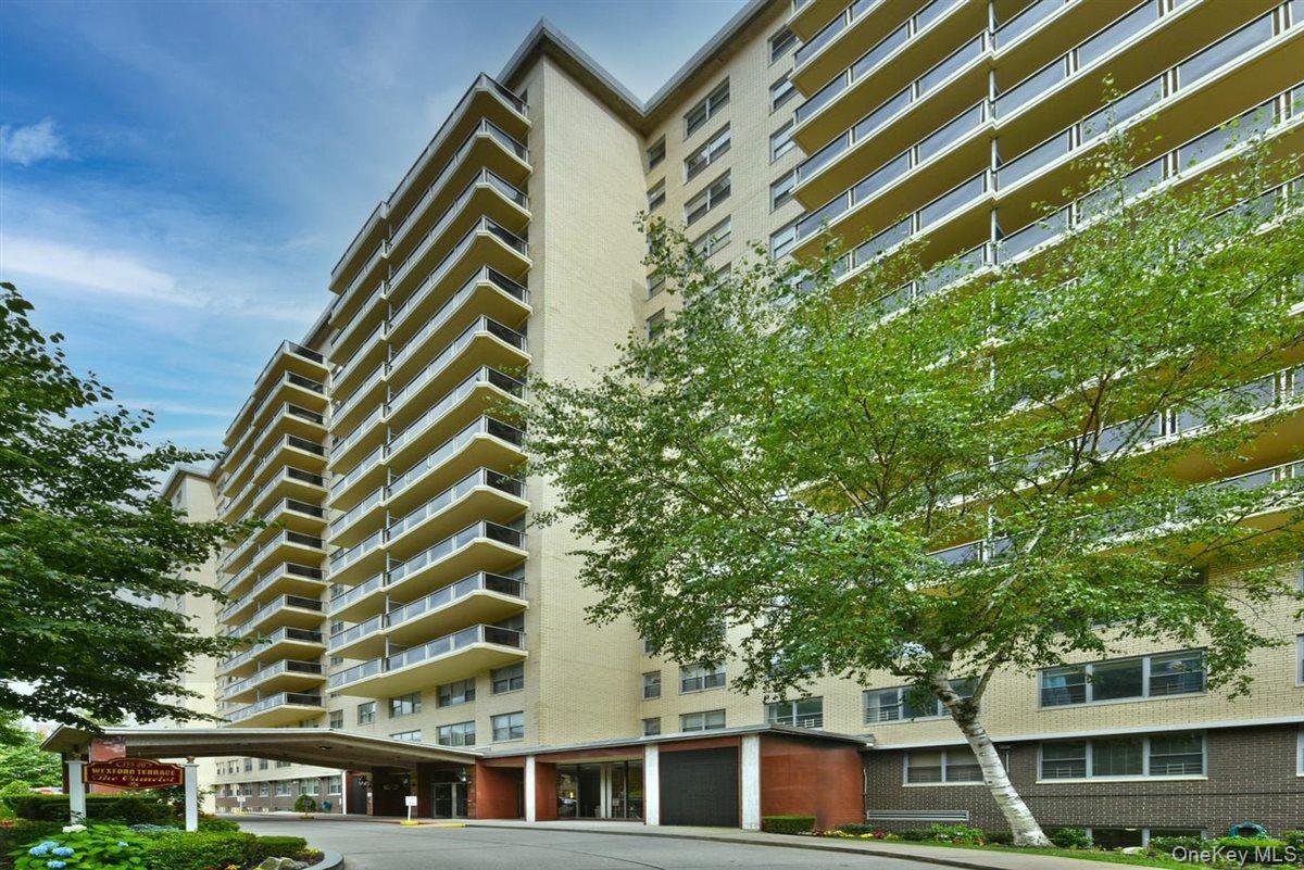 175-20 Wexford Terrace, Unit 16L photo 20
