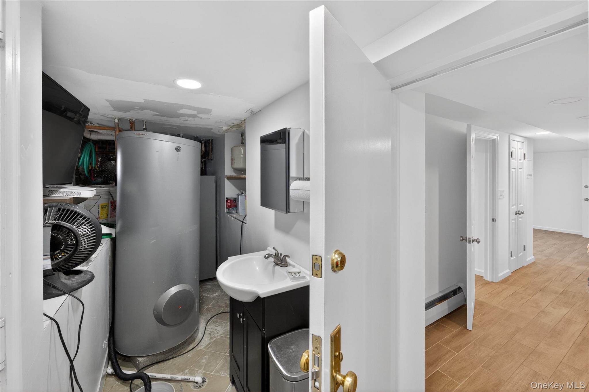 86 Smart Avenue – For Sale photo 15