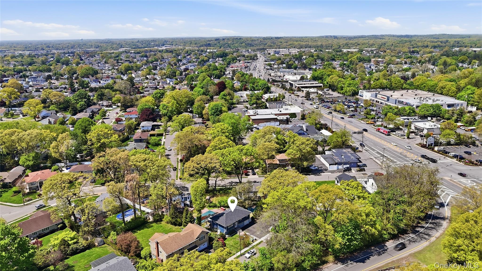 18 Park Drive East – For Sale photo 4