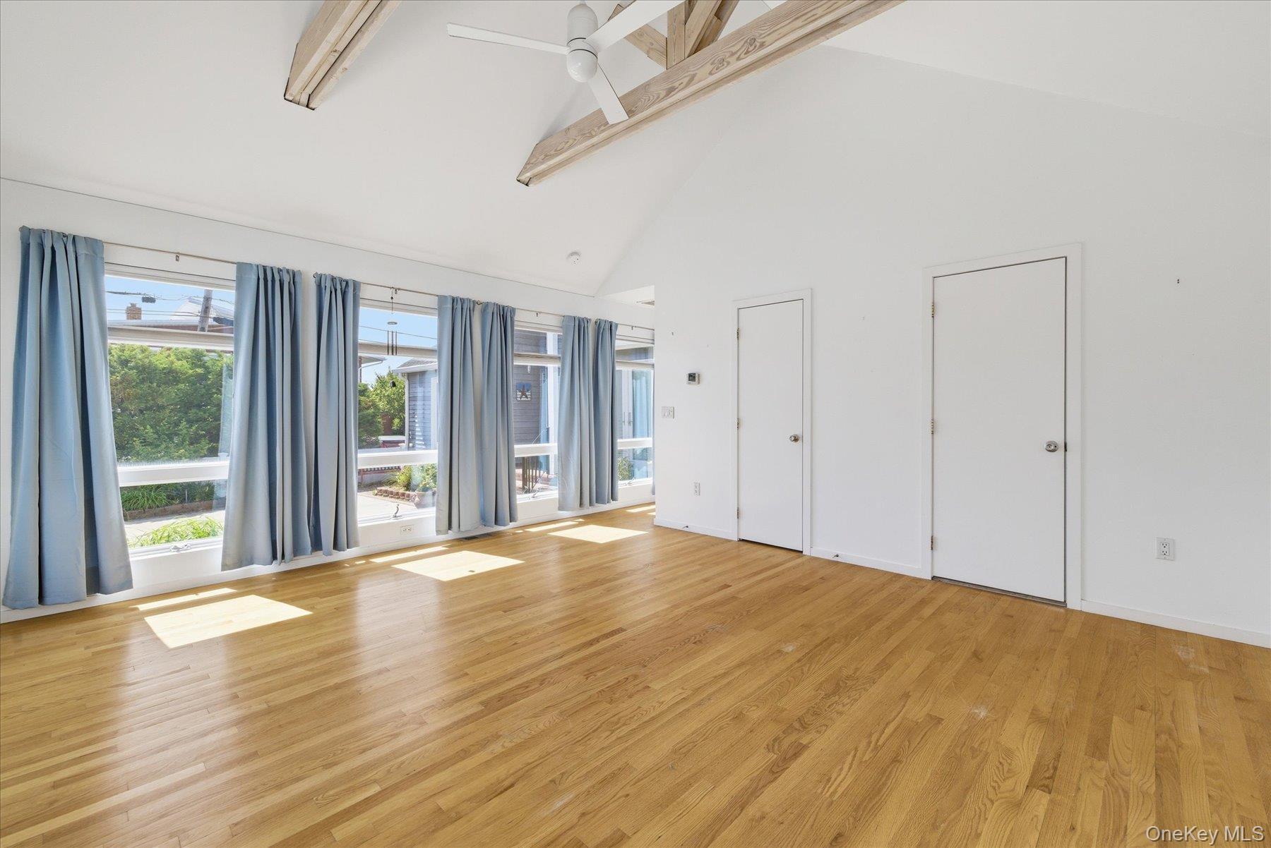33 Bath Street – For Sale photo 9