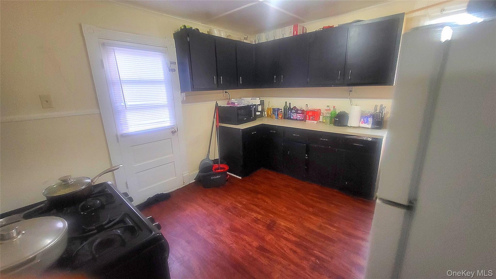 112 Smith Street – For Sale photo 23