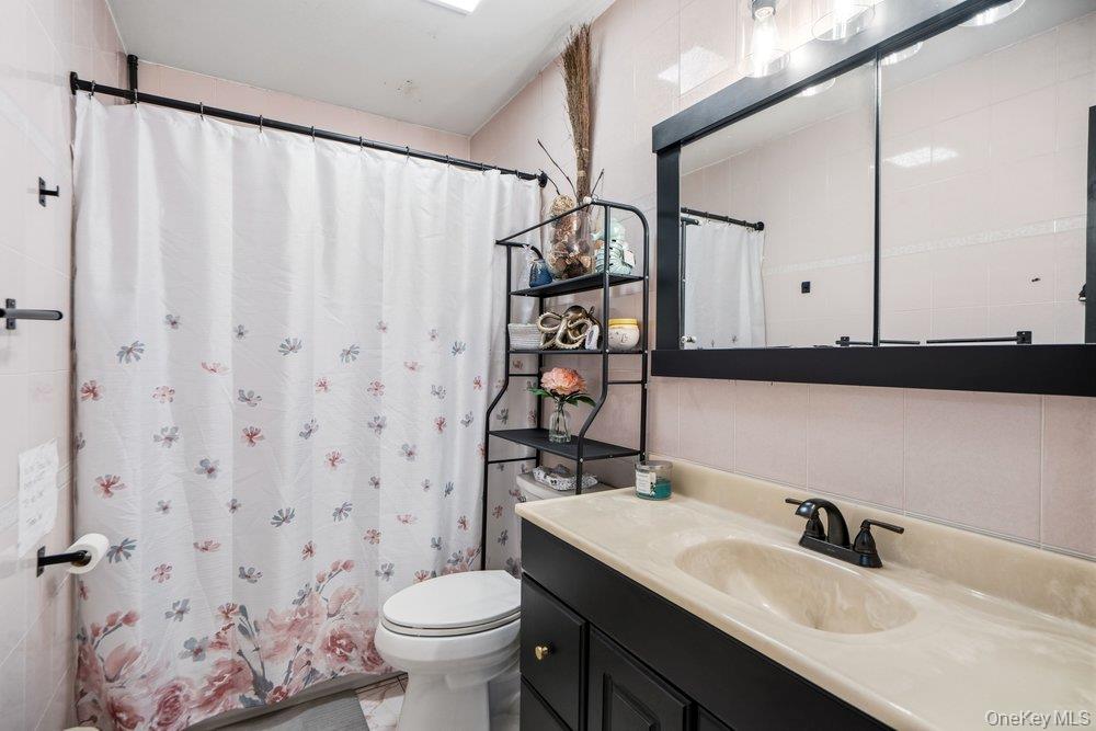 10 Francisco Avenue – For Sale photo 13