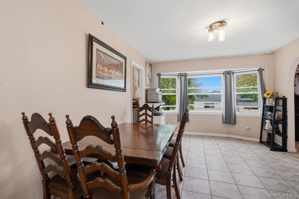 10 Francisco Avenue – For Sale photo 8