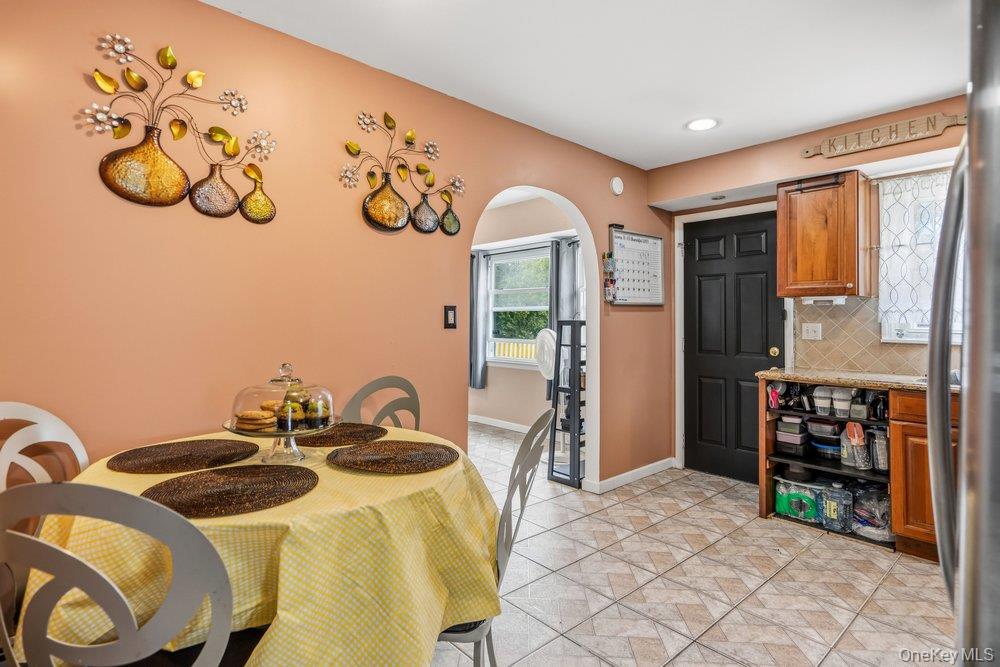10 Francisco Avenue – For Sale photo 12