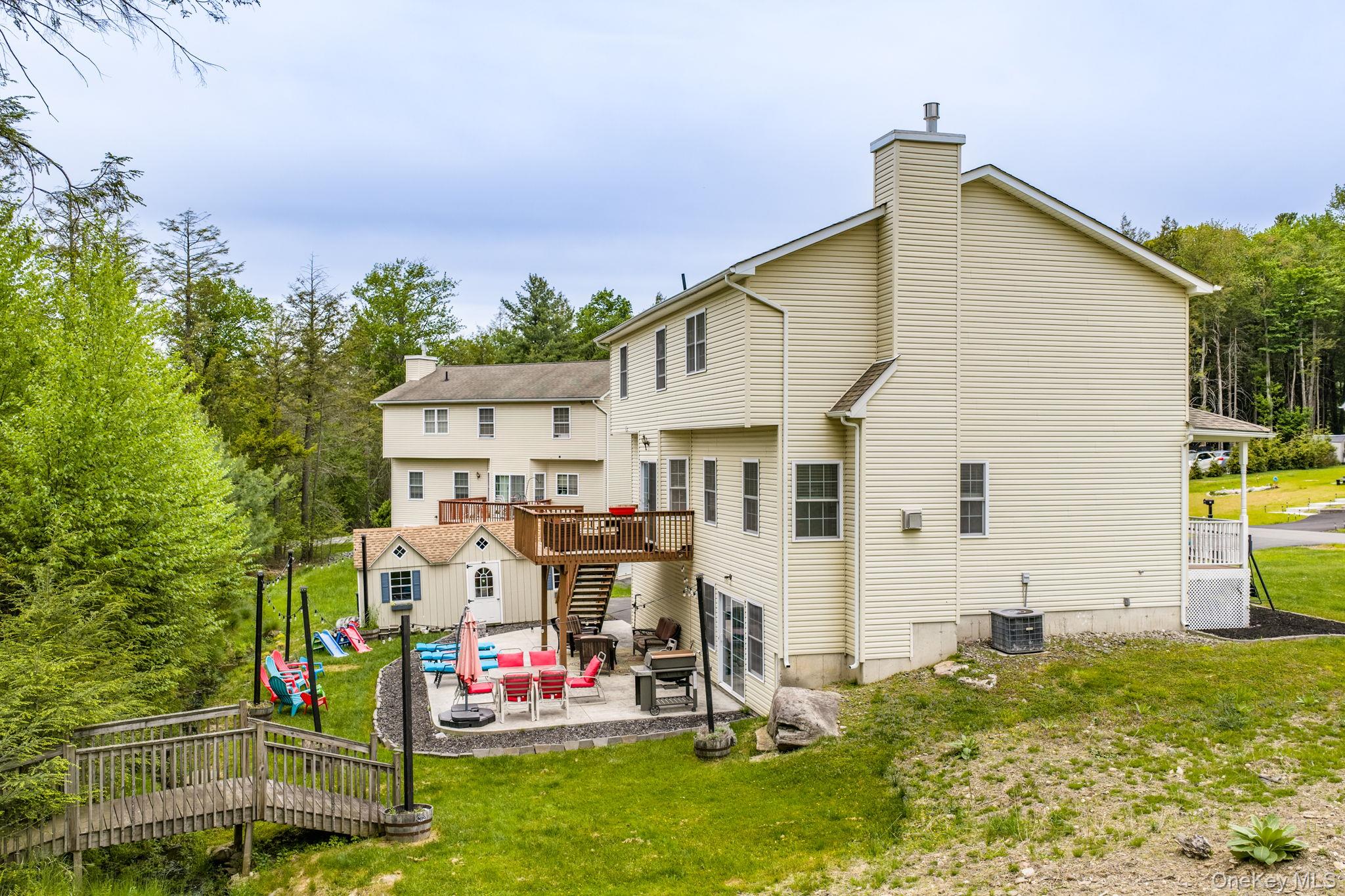 16 Plymouth Lane – For Sale photo 42