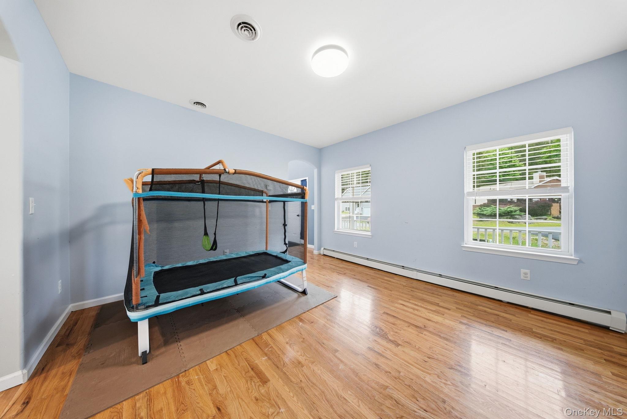16 Plymouth Lane – For Sale photo 16