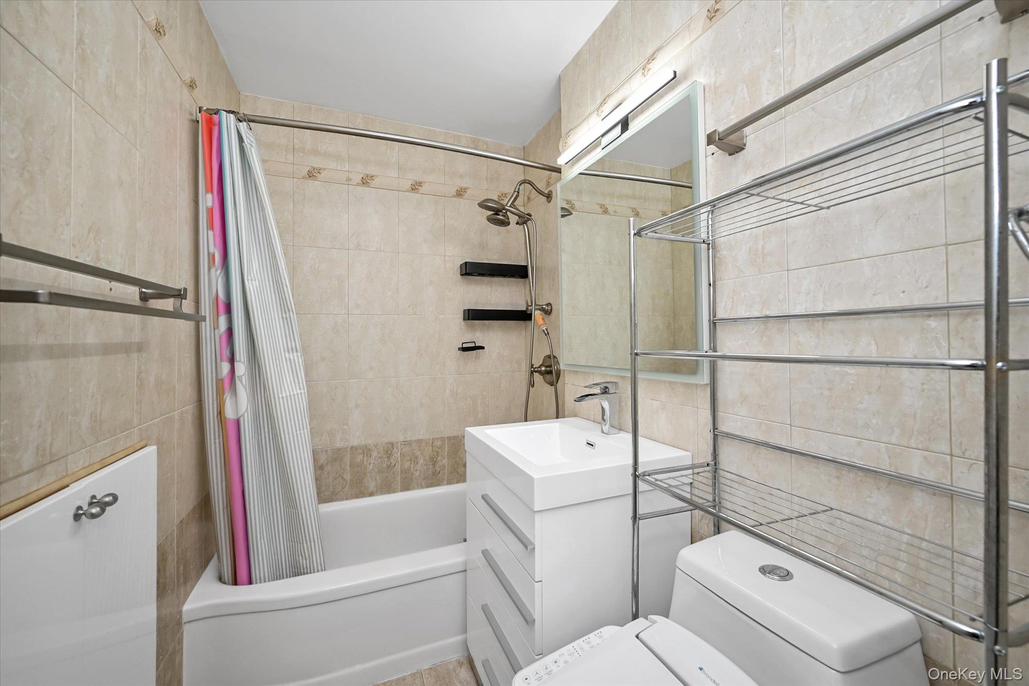 98-25 64th Road, Unit 5E photo 8