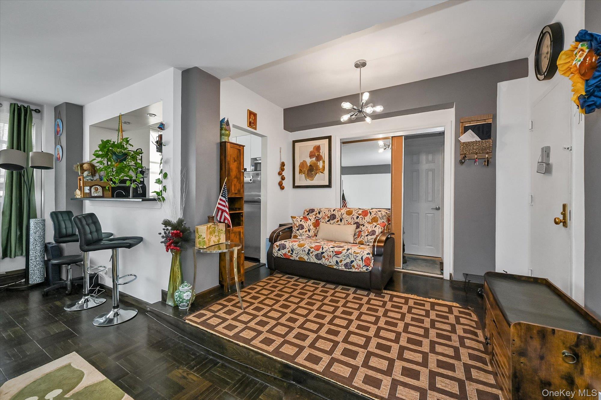 98-25 64th Road, Unit 5E photo 2