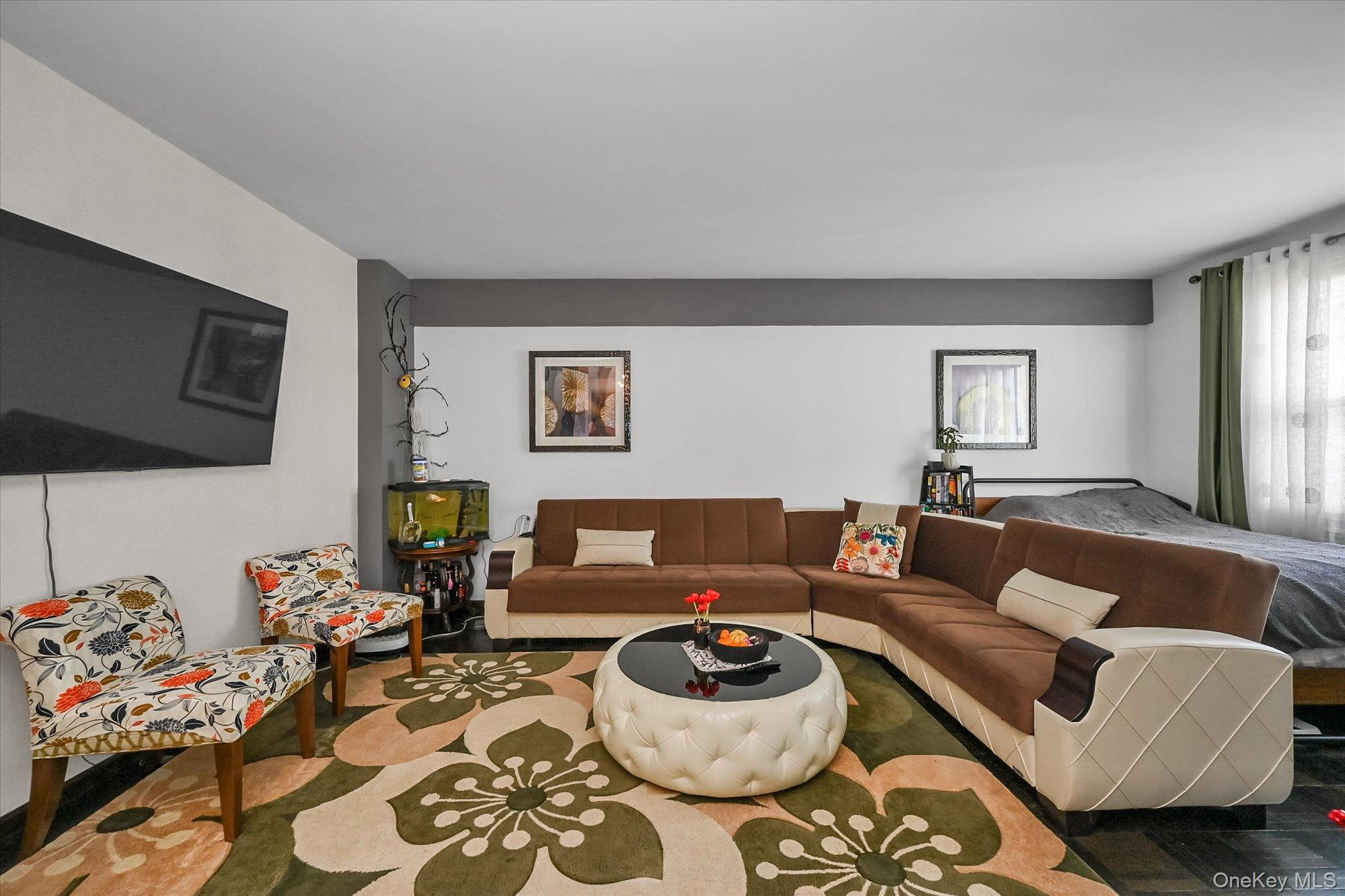 98-25 64th Road, Unit 5E photo 4