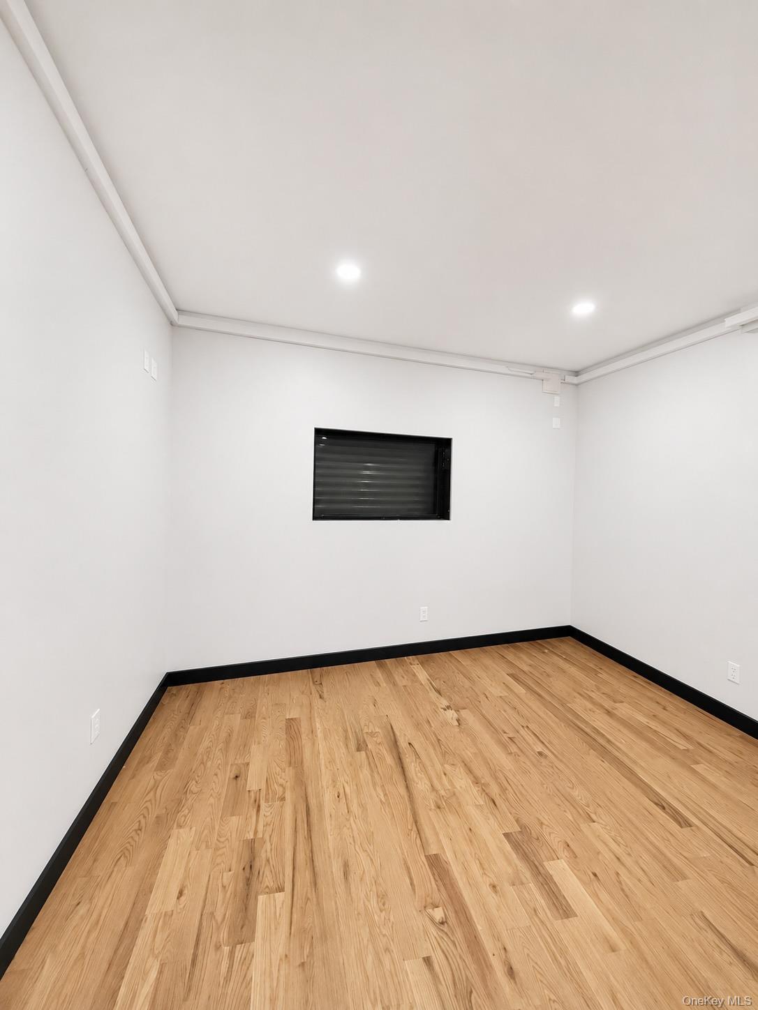 580 Broadway – For Rent photo 4