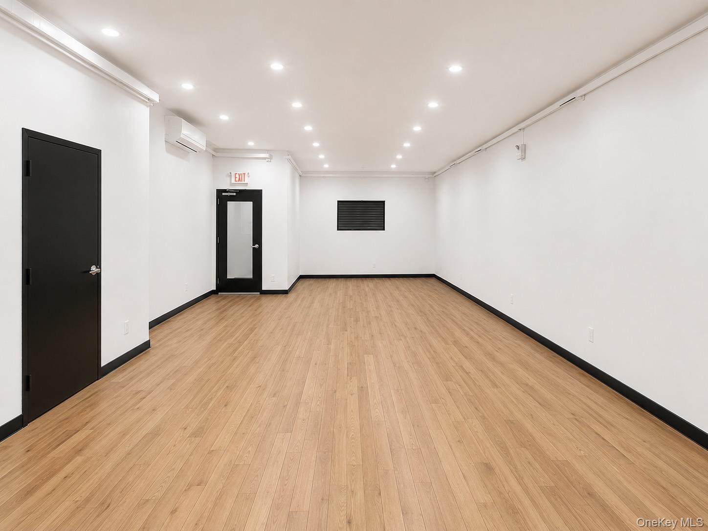 580 Broadway – For Rent photo 5