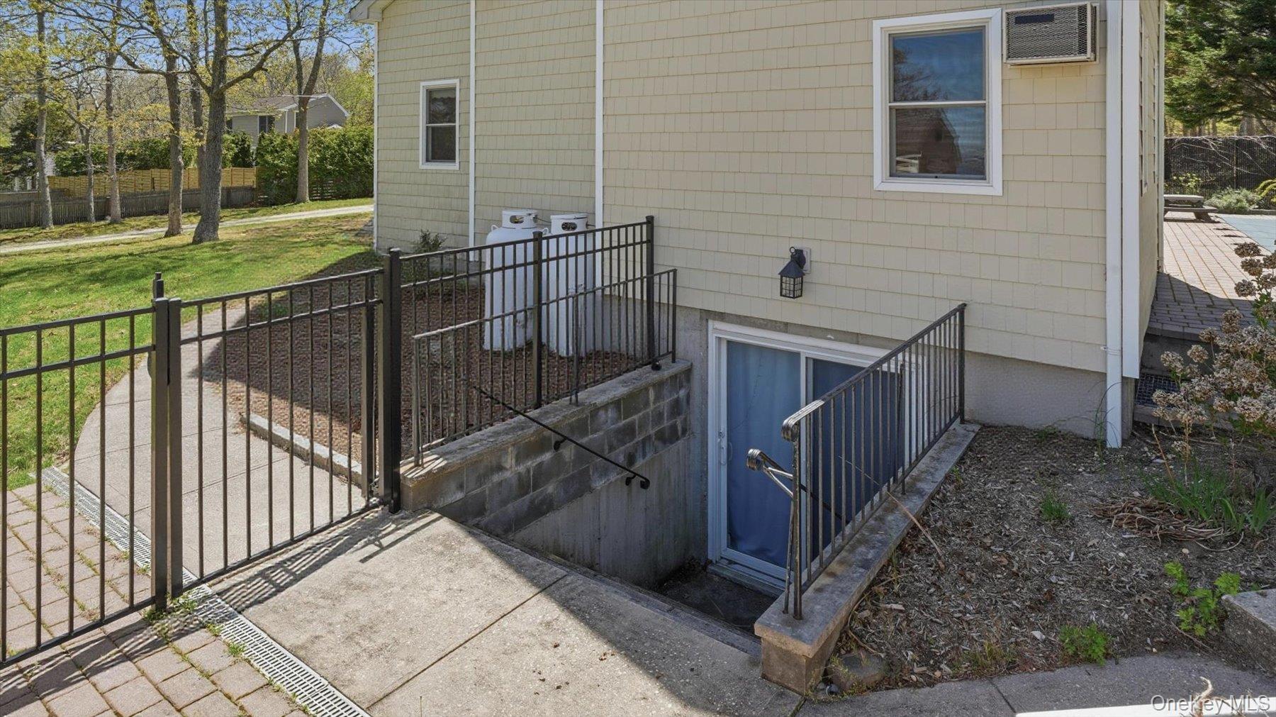 32 Red Creek Road – For Rent photo 18