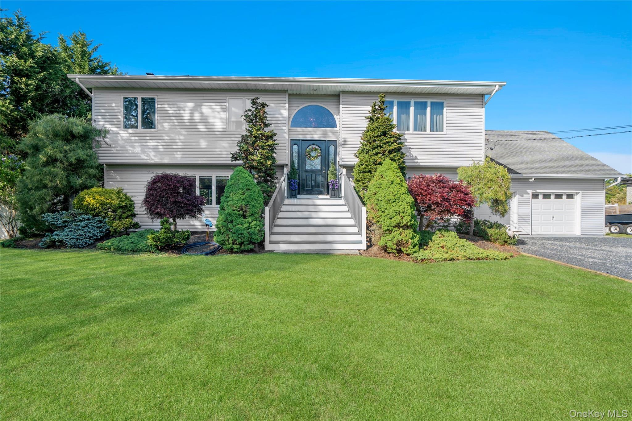 24 Biltmore Avenueext Avenue – For Sale