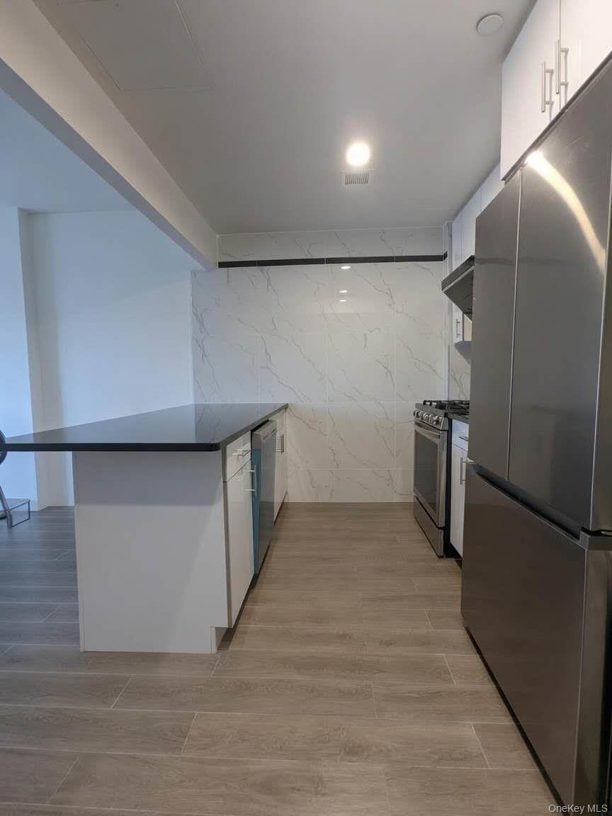 144-27 Sanford Avenue, Unit 6O