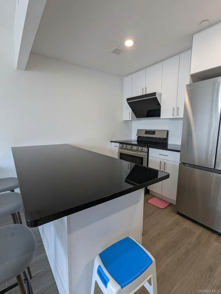 144-27 Sanford Avenue, Unit 6O photo 4