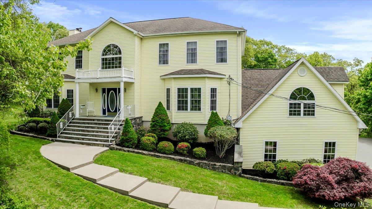 24 Muscoot Road E – For Sale