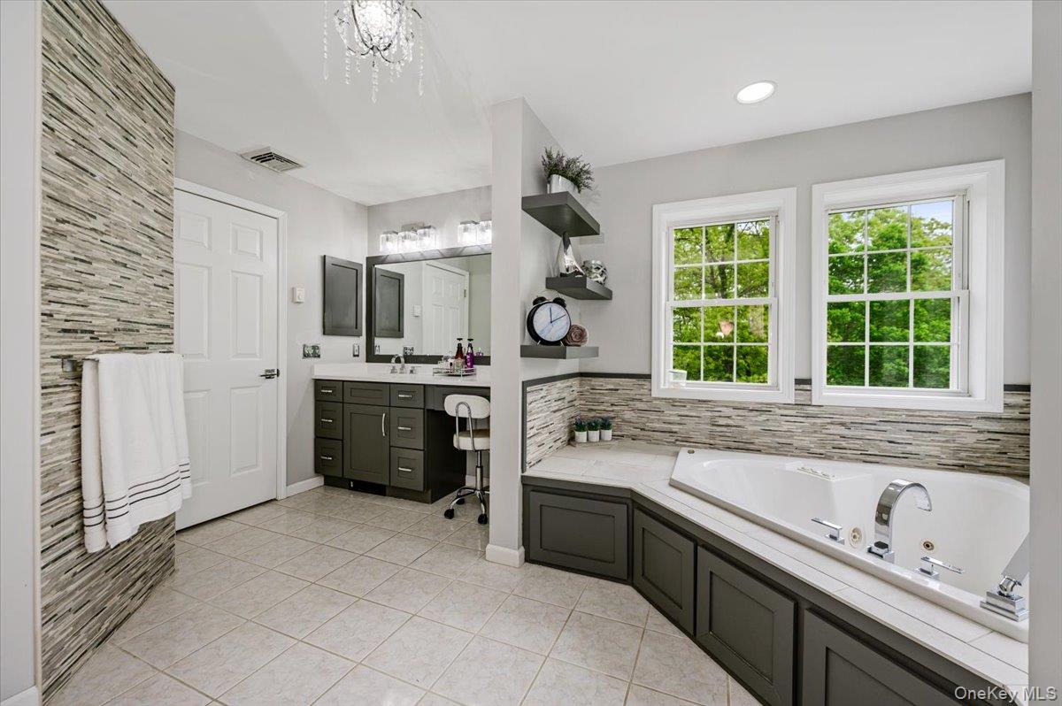 24 Muscoot Road E – For Sale photo 20