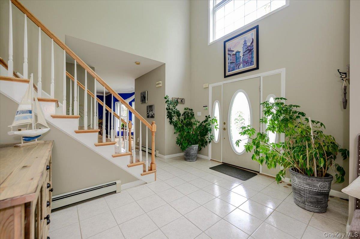24 Muscoot Road E – For Sale photo 3