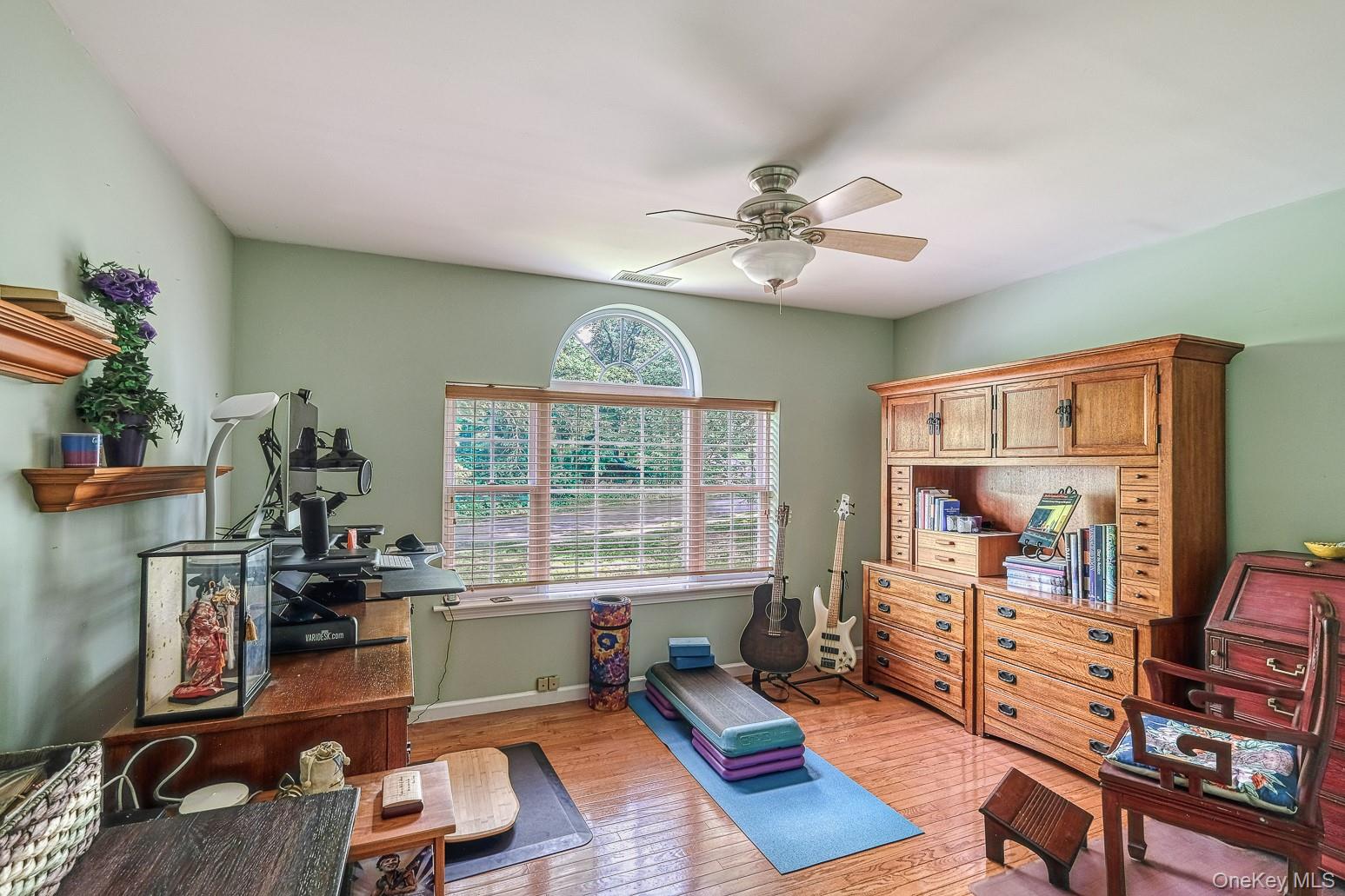 107 Scenic Drive W – For Sale photo 17