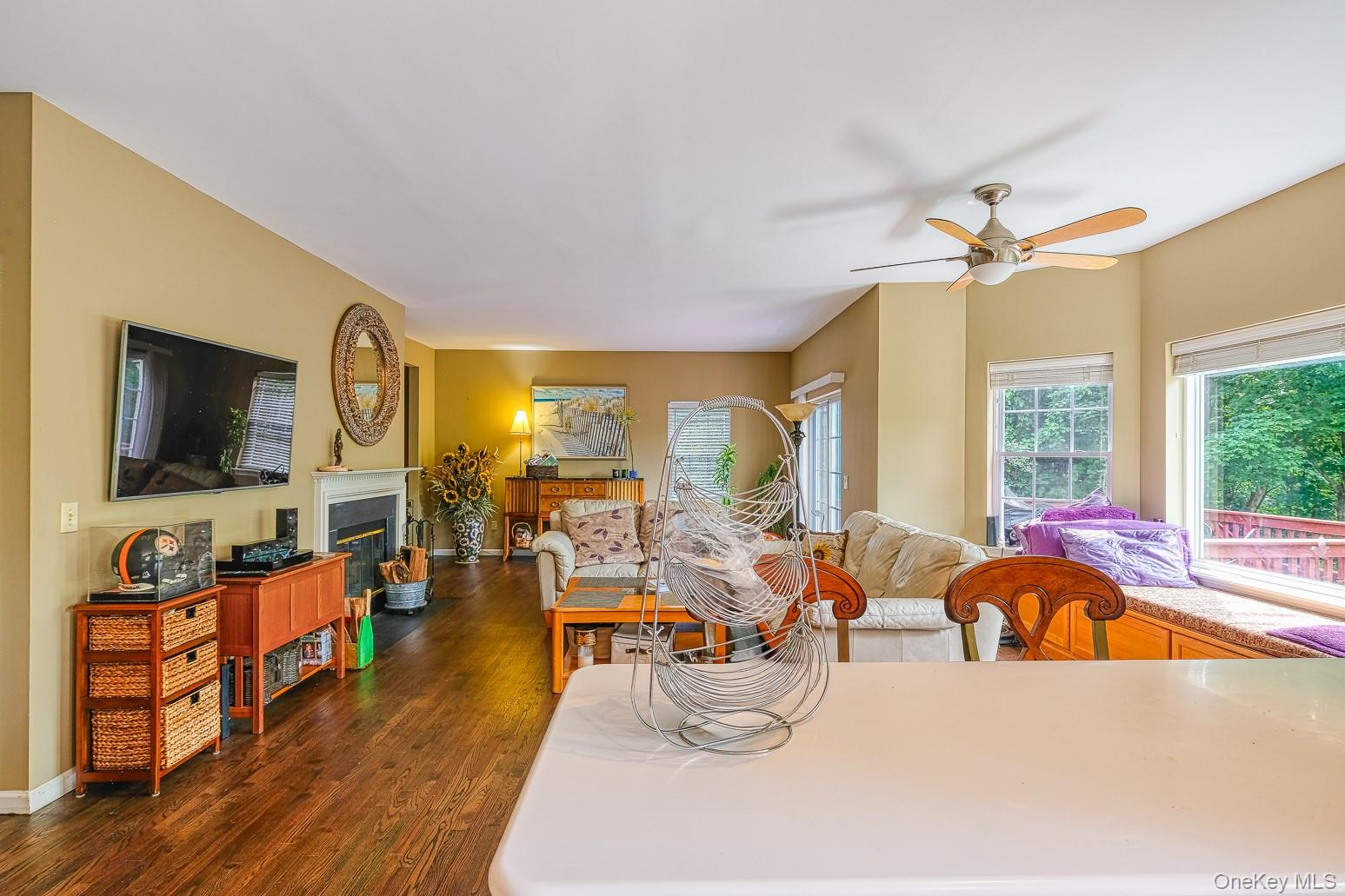 107 Scenic Drive W – For Sale photo 4