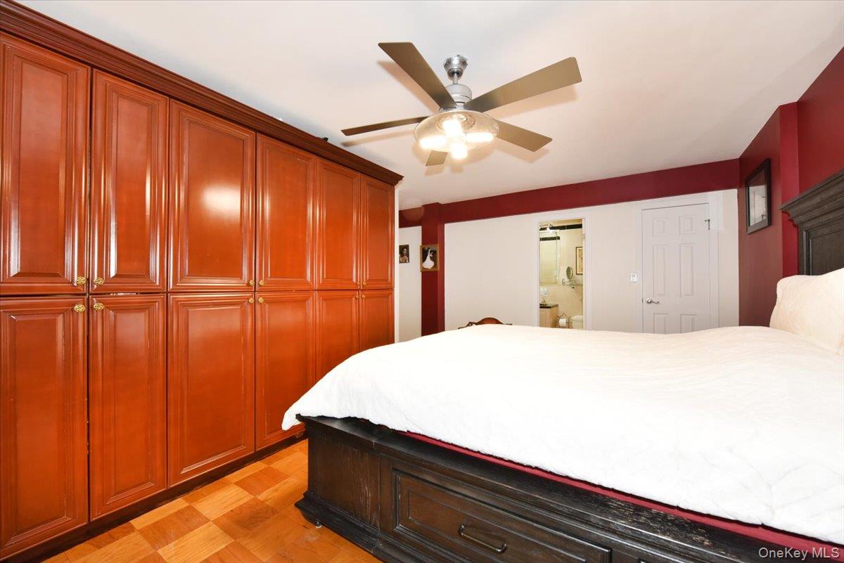 320 East Shore Road, Unit 15A photo 22
