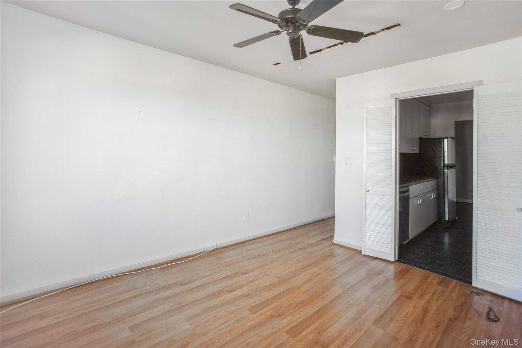 333 E Broadway, Unit 3B photo 16