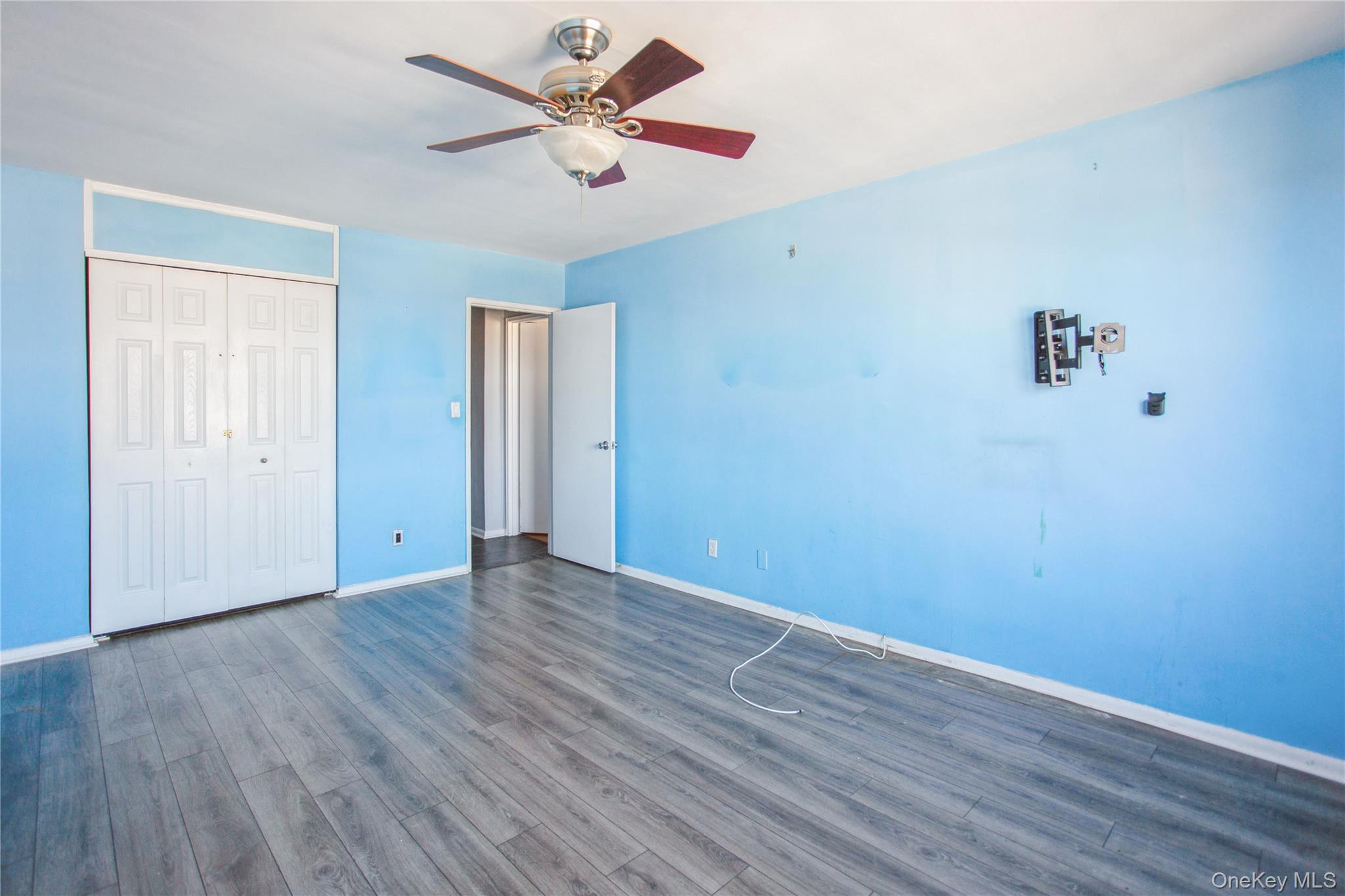 333 E Broadway, Unit 3B photo 15