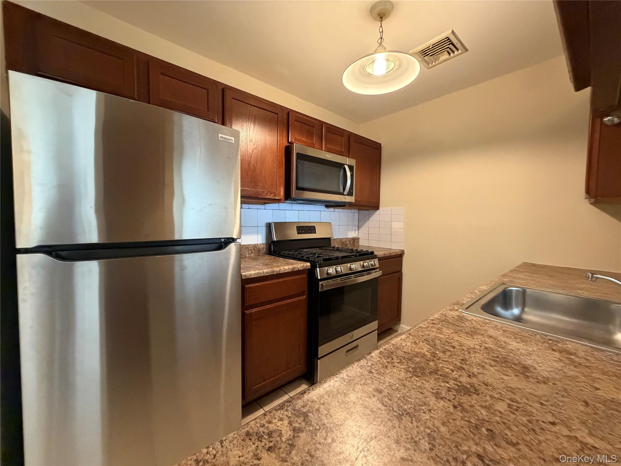 141 Ruth Court – For Sale photo 7